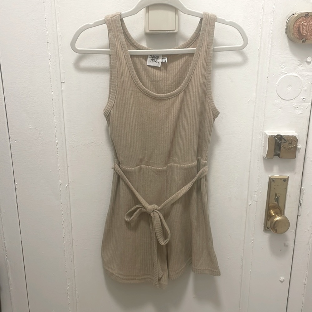 Princess Polly romper, tan size 6 (approx size small)